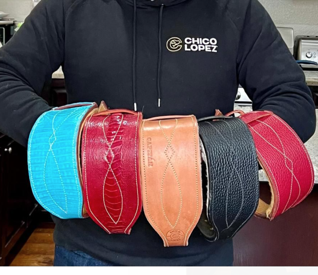 DOG LEATHER COLLARS